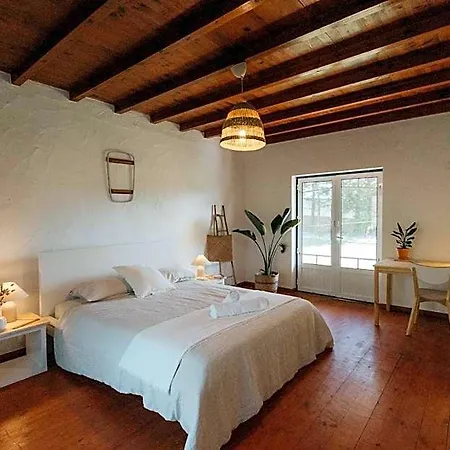 Nana House Ericeira - Yoga & Surf Szálloda Mafra